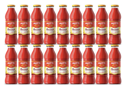 Mutti Passata di Pomodoro - Tomato Sauce from Strained Tomatoes (18 x 700 g)